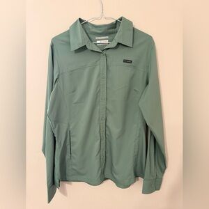 Columbia Sage Green Long Sleeve Shirt